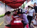 咸安区：招聘会“开进”停业商场稳保就业